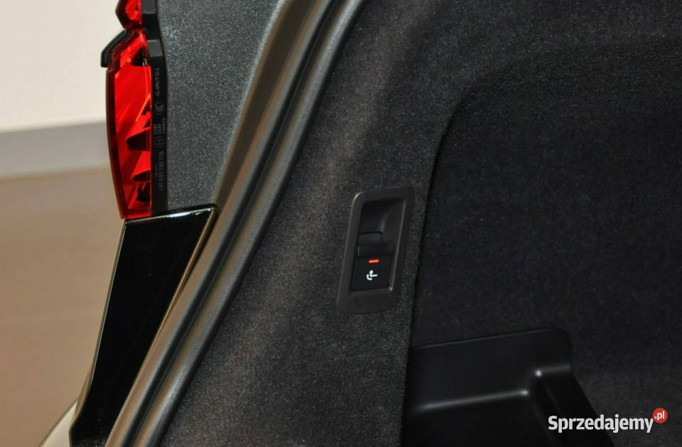 Audi A8 50TDI V6 Quattro Sline Matrix BO