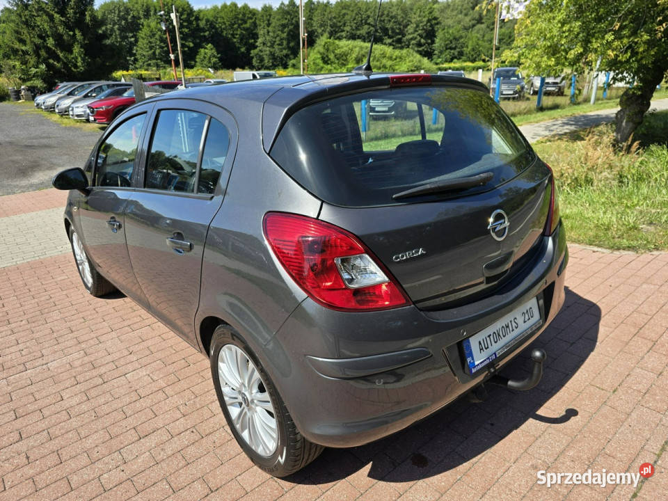 Opel Corsa Opel Corsa 14 benzynka 5 drzwi z światła do jazdy dziennej