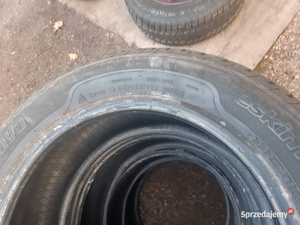 Opony zimowe sava 2355517 235 świętokrzyskie Kielce sprzedam