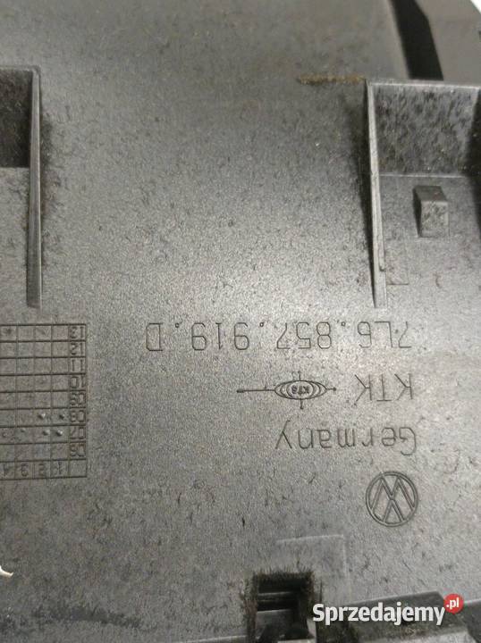 SCHOWEK ŚRODKOWY DESKI 7L 7L6857919D VW sprzedam