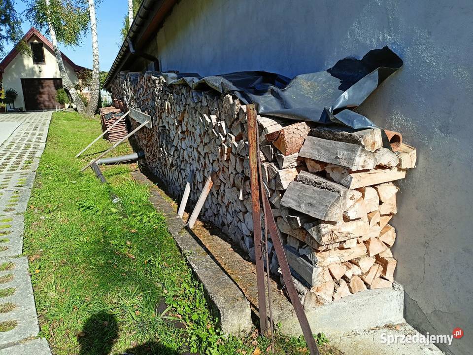 Suche drzewo opałowe Lubień