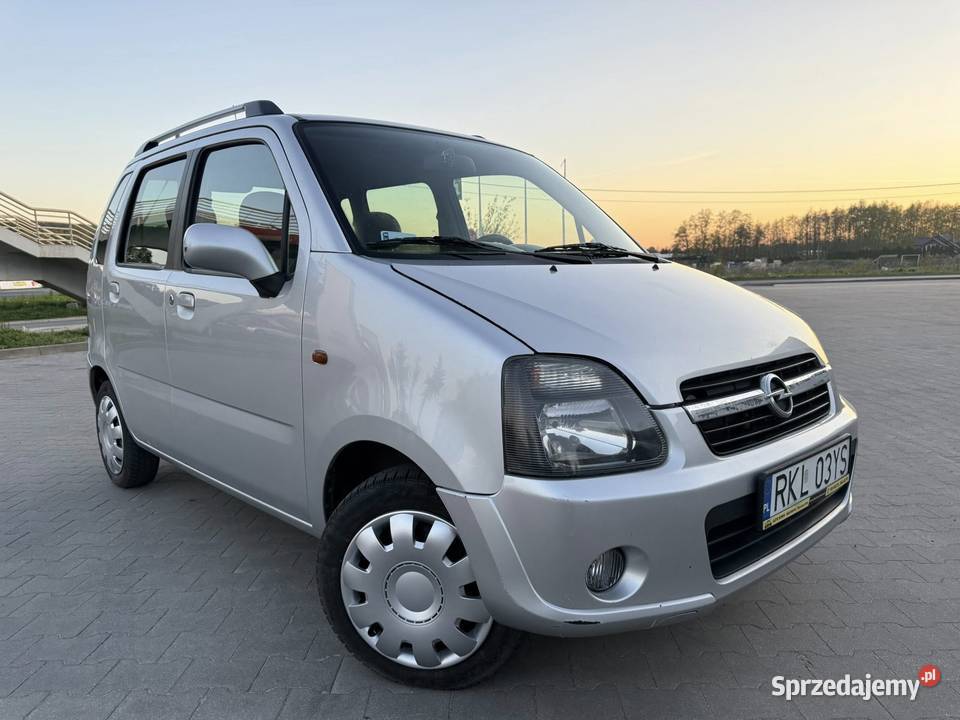 Opel Agila 10 Benzyna 2004r HAK kupiony w Polsce Dębica sprzedam