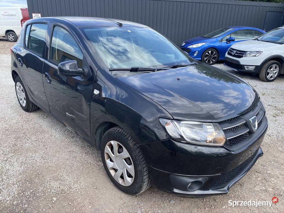 Dacia Sandero 09 turbo 2015 Rok produkcji 2015 wielkopolskie Poznań sprzedam