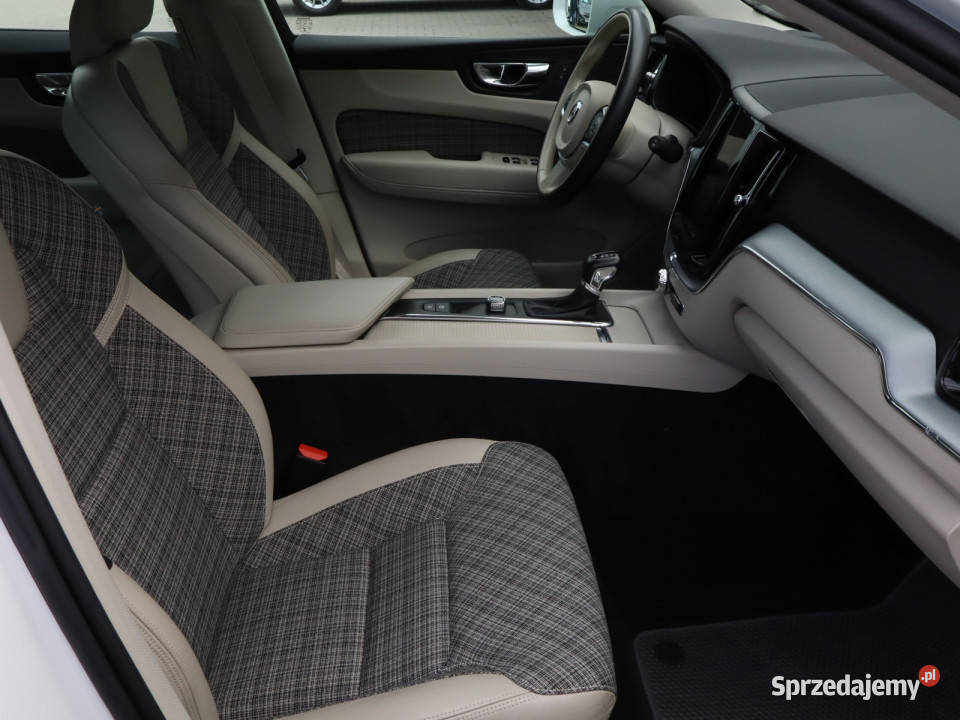 Volvo XC60 D4 elektryczne lusterka Katowice