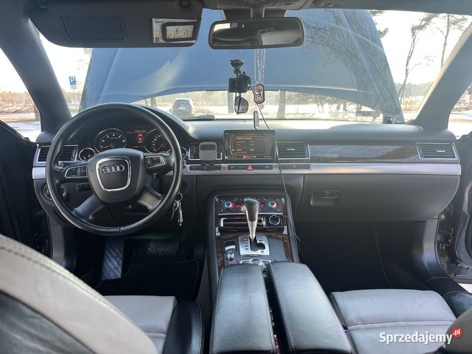 Audi A8 Aleksandria