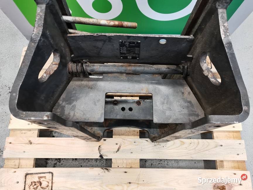 Listwa zaczepu Claas Axion 830