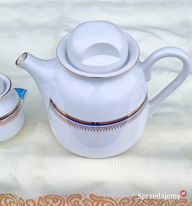 Piękny serwis kawowy Karolina porcelana PRL Kołobrzeg