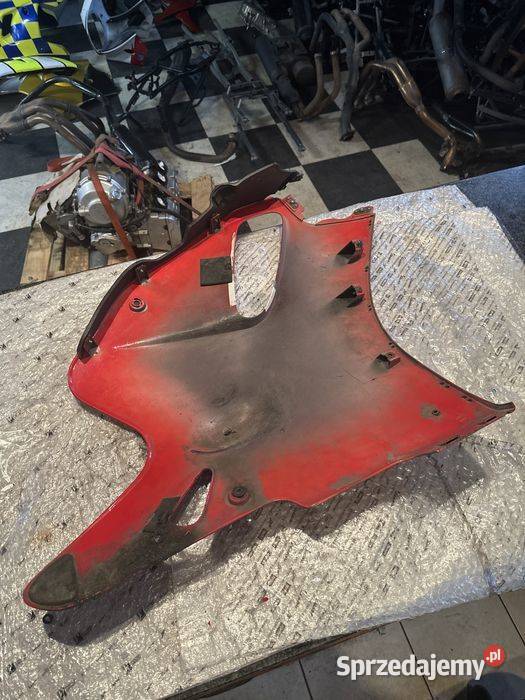 Suzuki GsxR 750 Gsxr Bok Przednia Lewa Owiewka Poznań sprzedam