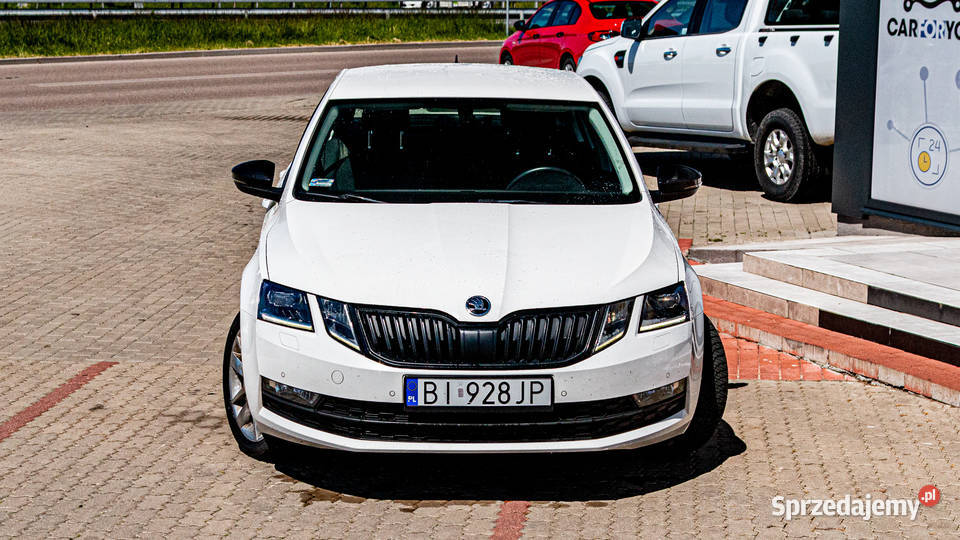 Skoda Octavia 15 TSI automat na prywatne raty Warszawa