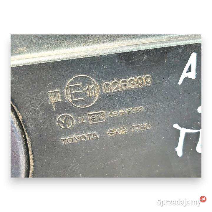 LUSTERKO PRAWE Toyota Prius III 0915 elektryczne Lusterka zewnętrzne Chełm