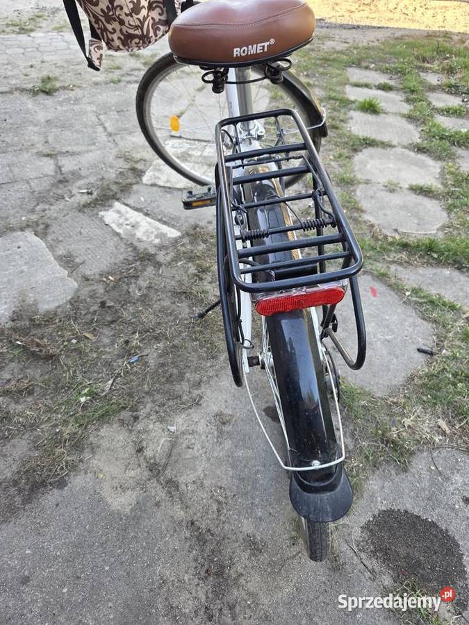 Fajny rower damski z ślicznym koszykiem Zaborowice