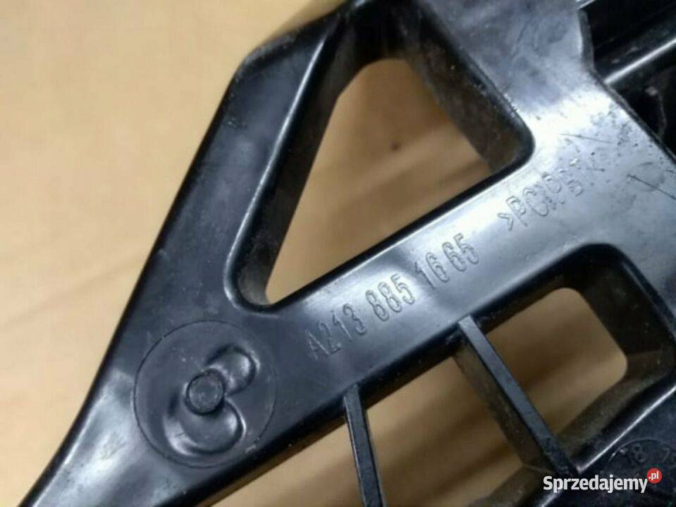 Mocowanie Ślizg Zderzaka Lewy Tył Mercedes W 213 osobowe wielkopolskie Pleszew