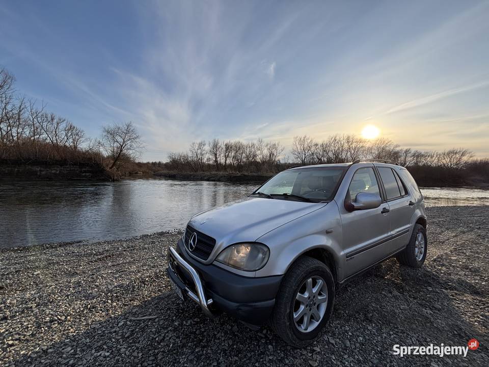 Mercedes ML W163 4x4 reduktor 32 benzyna gaz 3200cm3 Przemyśl