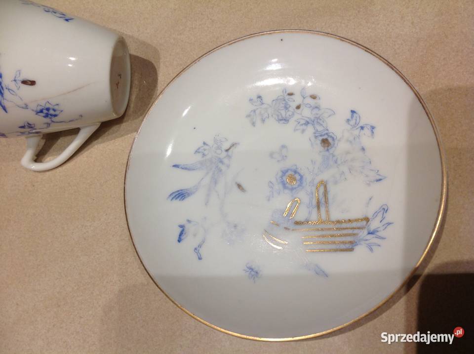 Mała Filiżanka z Podstawkiem Stara Porcelana