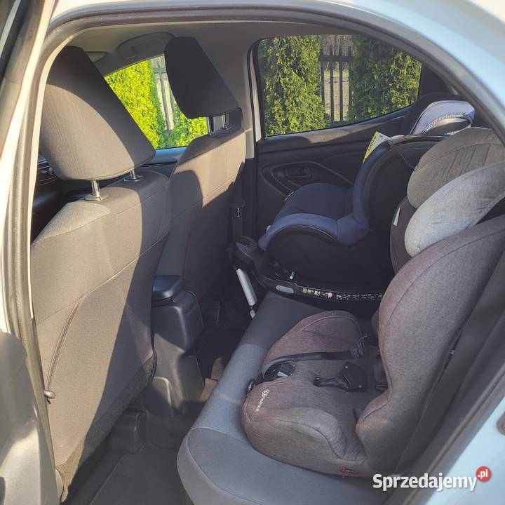 Toyota Yaris hybrydagaz 2022 r 1500cm3 Zduńska Wola sprzedam