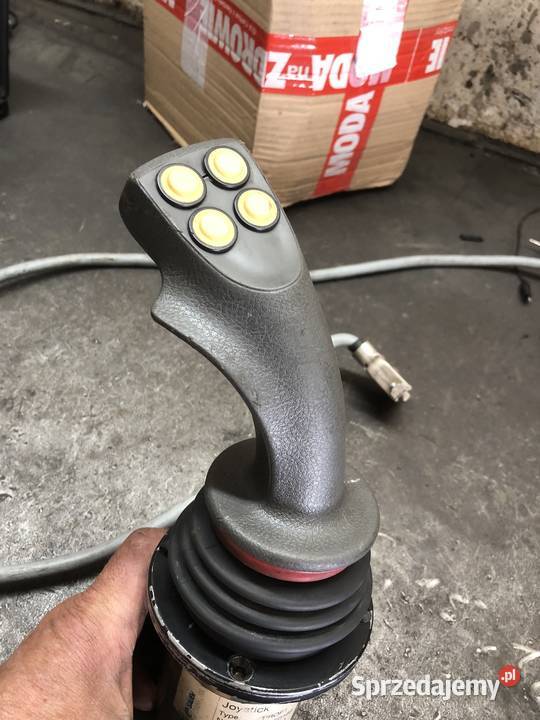 Joystick danfoss danfos prof 1 prawy 5 guzikow Dobrodzień