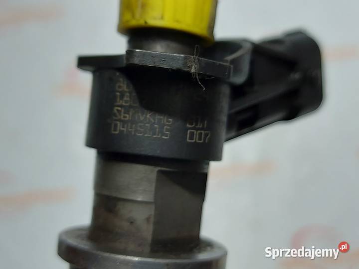 TRAFIC VIVARO 20 DCI M9R692 114 08r wtrysk Kielce