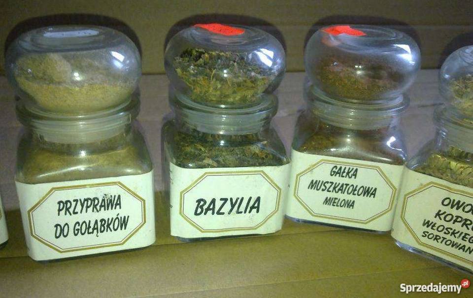 Ozdobne słoiczki z przyprawami Dekoracje i ozdoby wielkopolskie
