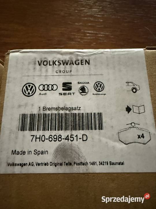 Klocki hamulcowe OE 7H0698451D
