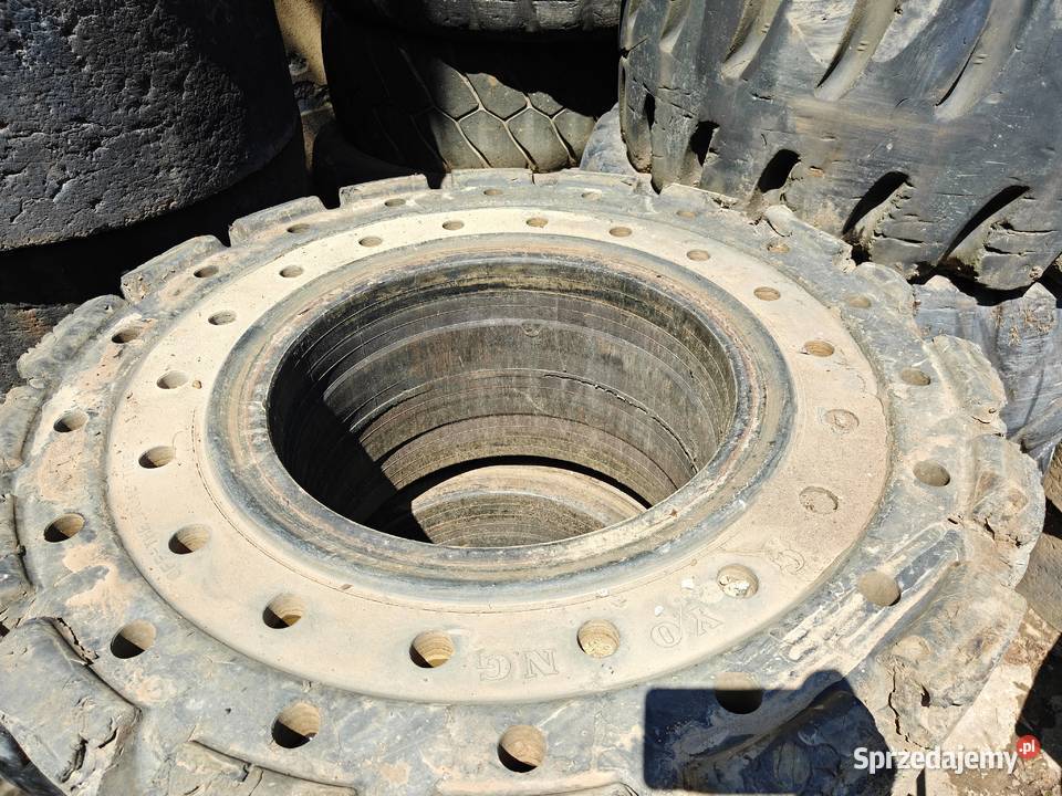Opony pełne z ładowarek Liebherr Doosan CAT 25cale świętokrzyskie sprzedam
