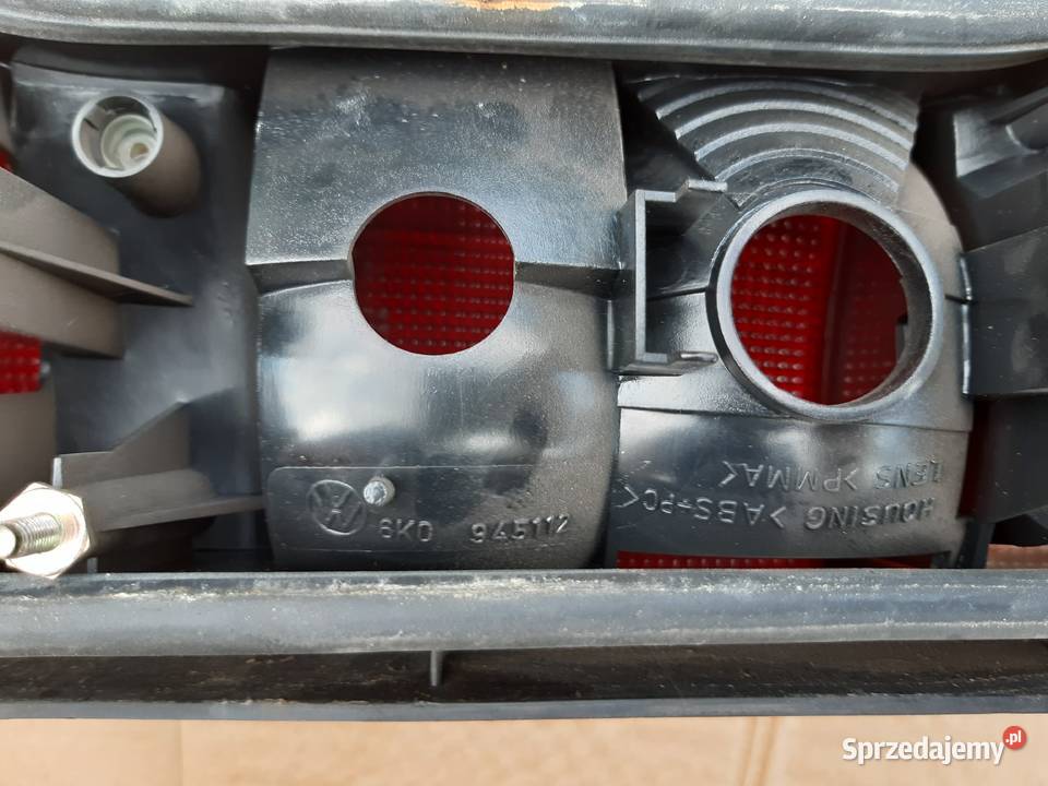Polo III Kombi lampa tyl tylna prawa lewa
