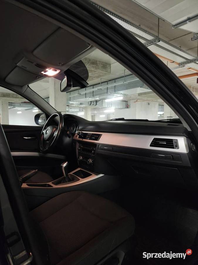 BMW Seria 3 E90 LCI 320D manualna
