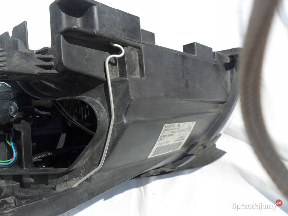 REFLEKTOR PRZÓD STRONA PRAWA VOLVO S80 Nowy Tomyśl