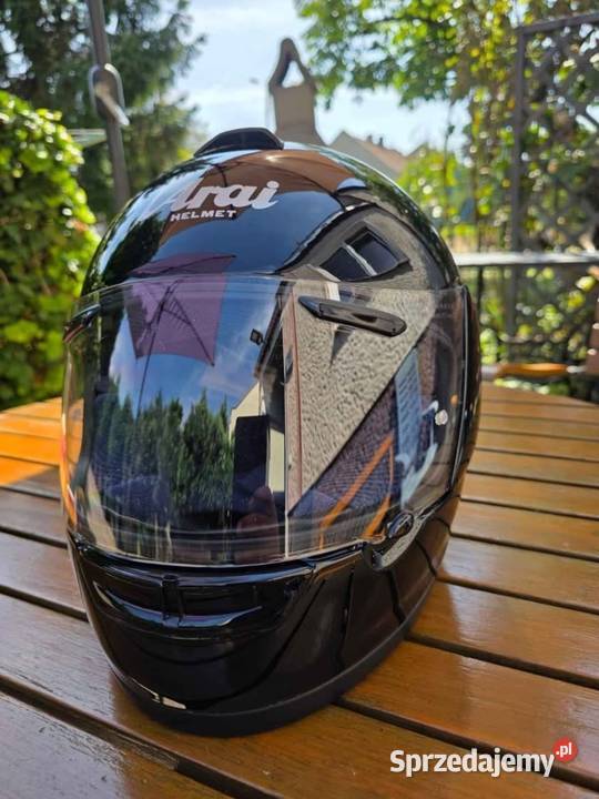 Kask Motocyklowy firmy Arai Kaski łódzkie Wieluń