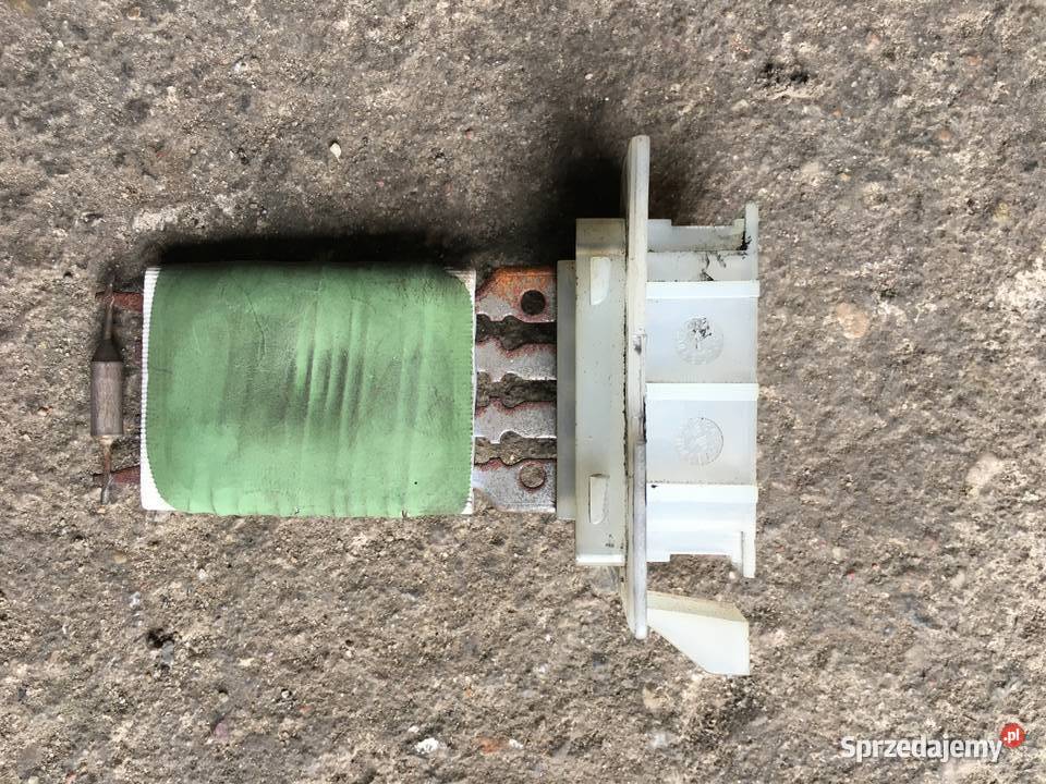 Rezystor Opornik Dmuchawy Golf 5 V Valeo