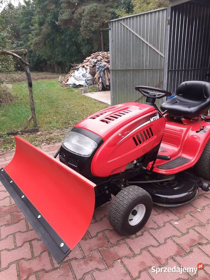 Traktorek kosiarka MTD 125 2 noże nowy pług sprzedam