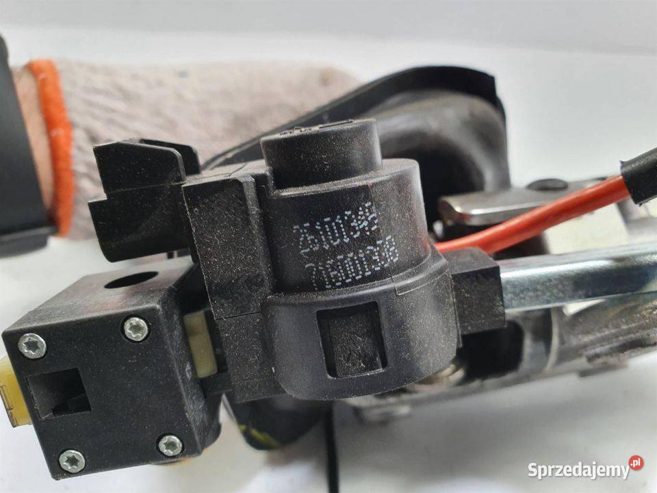 DZWIGNIA ZMIANY BIEGÓW GMC YUKON XL ESCALADE Lipno sprzedam