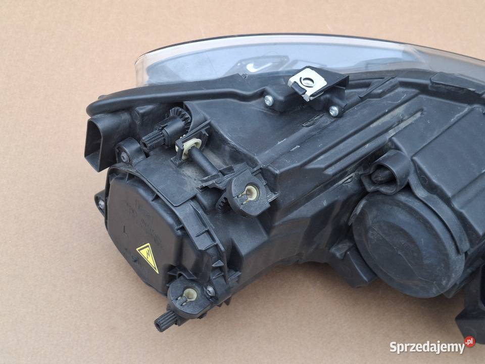 VW POLO V 6R 6R1 REFLEKTOR LEWY XENON LED LAMPA Bieleń sprzedam