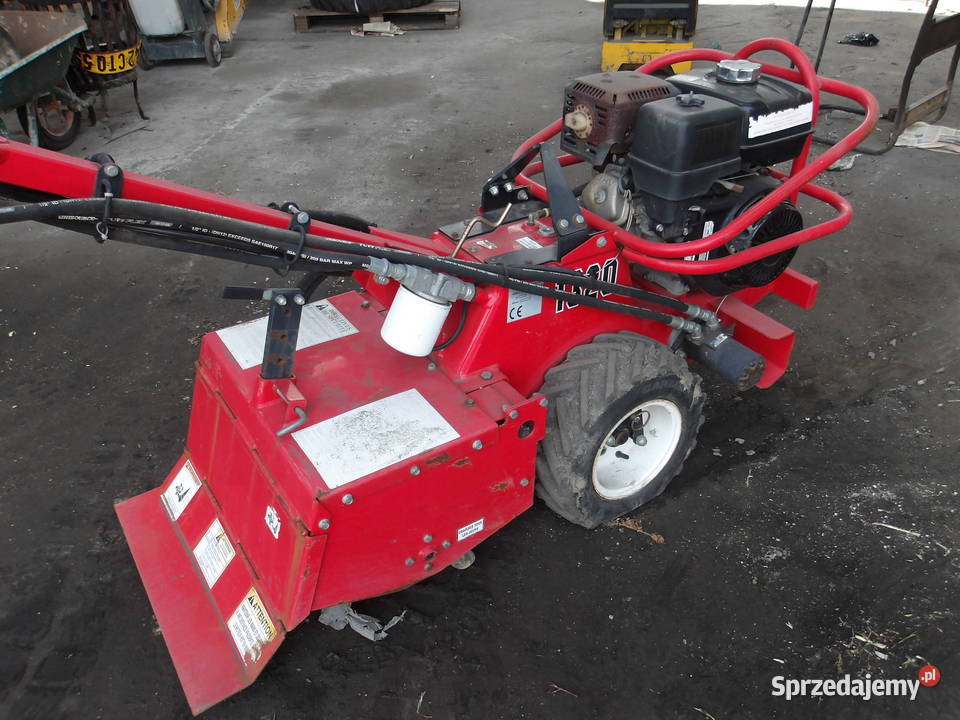 Glebogryzarka spalinowa z napędem hydraulicznym Pleszew