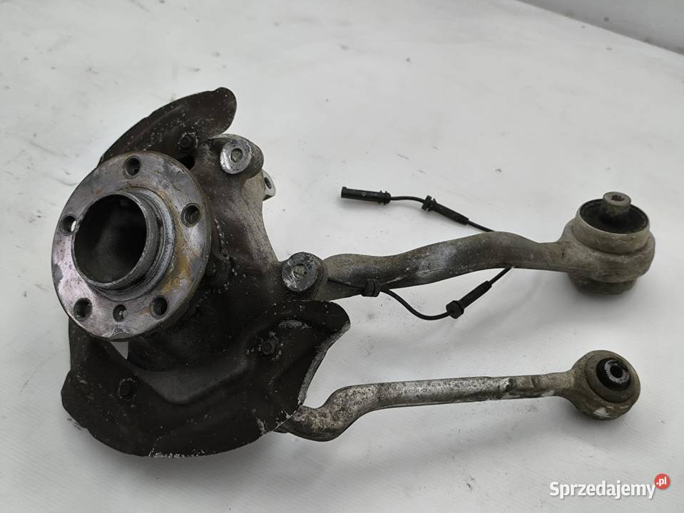 ZWROTNICA LEWY PRZÓD BMW F20 F21 116i 6792285 Zwrotnice
