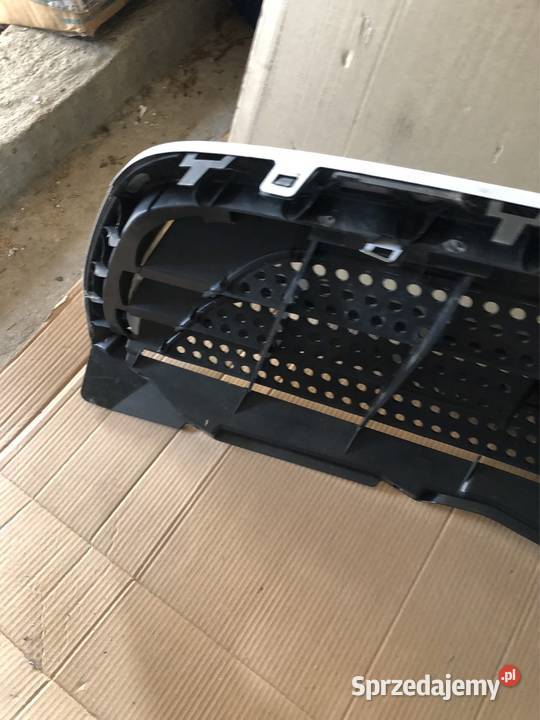 MERCEDESBENZ SPRINTER W906 ATRAPA CHŁODNICY Kozy