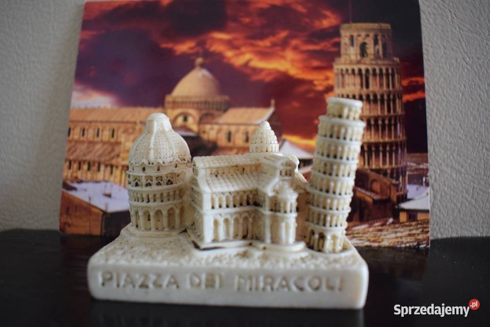 Piazza dei miracoli mała figurka z Włoch z lat Antyki, Sztuka, Kolekcje Chełmno