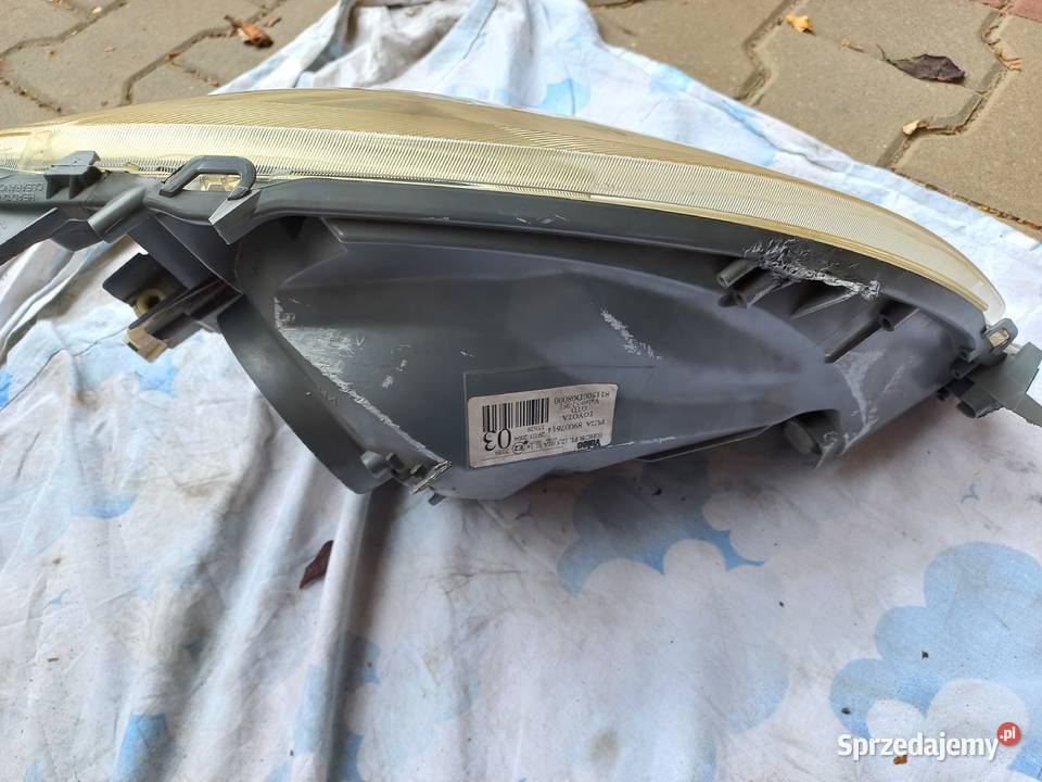 Toyota Yaris 1I Reflektor Lampa Przód Lewa Białystok