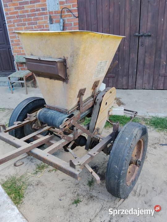 Rozsiewacz nawozów kos Czajków