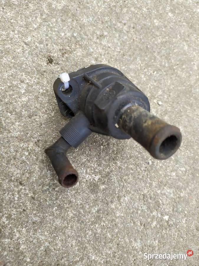 Termostat obudowa termostatu Citroen XM Peugeot