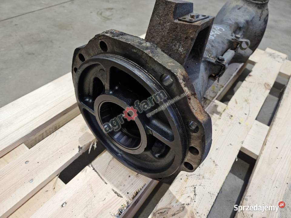 Obudowa mostu przedniego RH John Deere 6195R dolnośląskie Byków