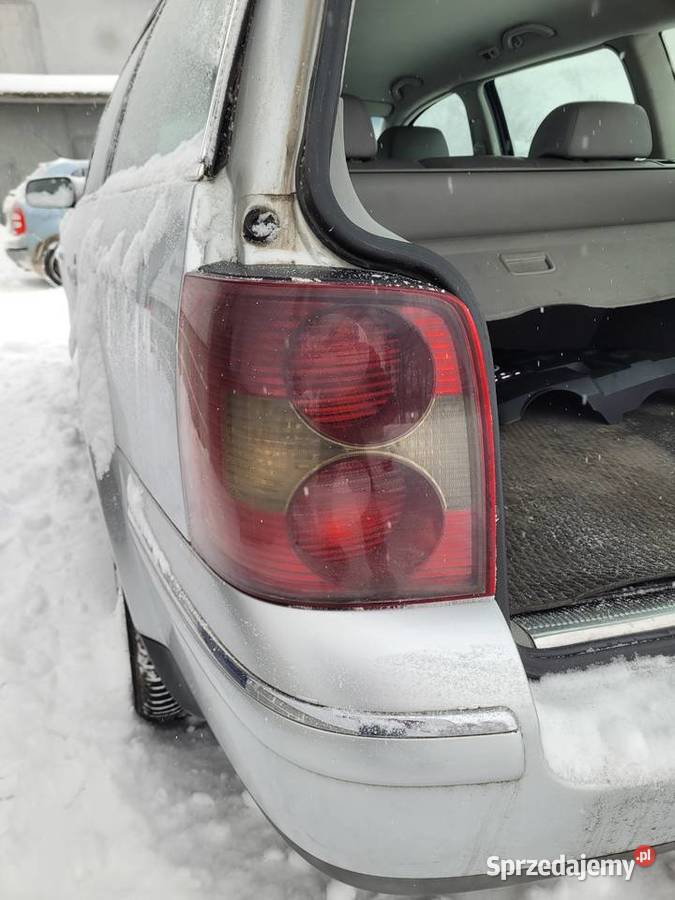 Boczki drzwi skora skorzane szare vw passat b5 osobowe Krosno
