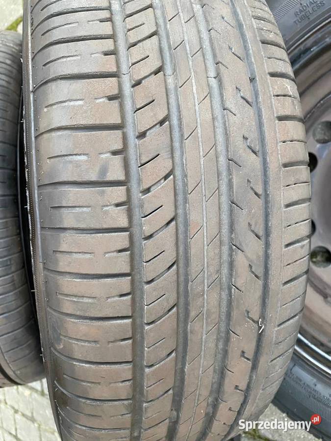 Koła VW Golf V Golf Plus 6Jx15H2 z oponami Samochodowe Bydgoszcz sprzedam