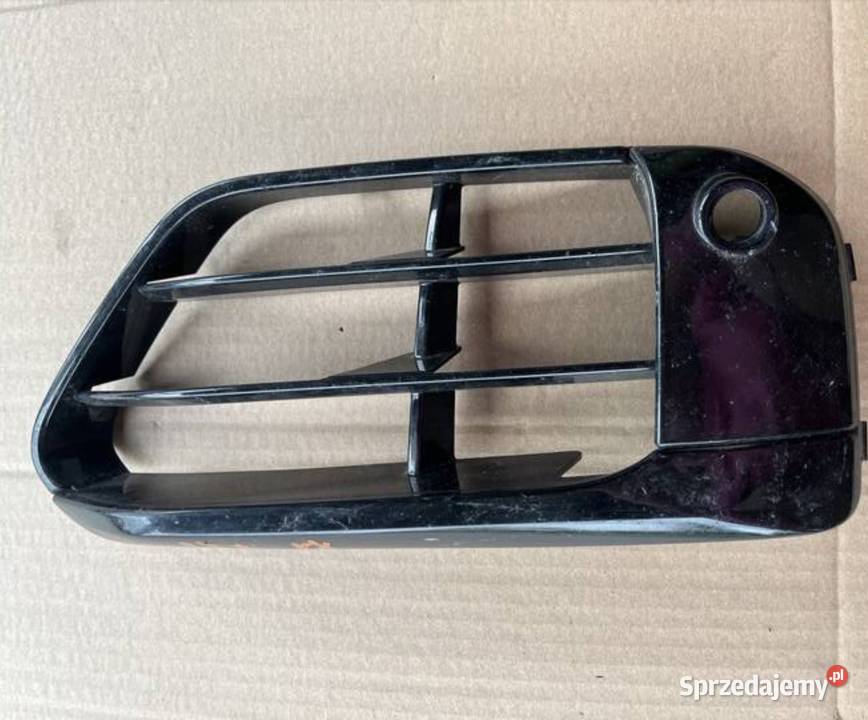 BMW X1 F48 KRATKA ZDERZAKA PRAWA PRZÓD Międzychód sprzedam