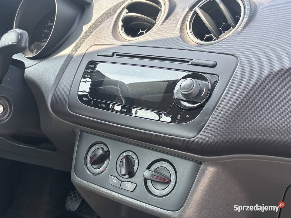 Seat Ibiza 2011r GWARANCJA 60KM Ibiza Paniówki
