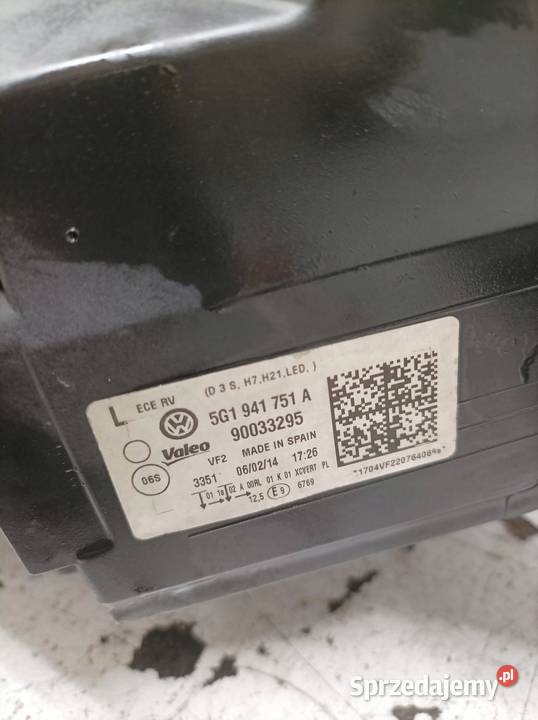 LAMPA PRZÓD LEWA XENON EUROPA GTI 5G1941751A VW