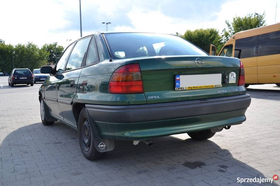 OPEL ASTRA CLASSIC FILM Mielec