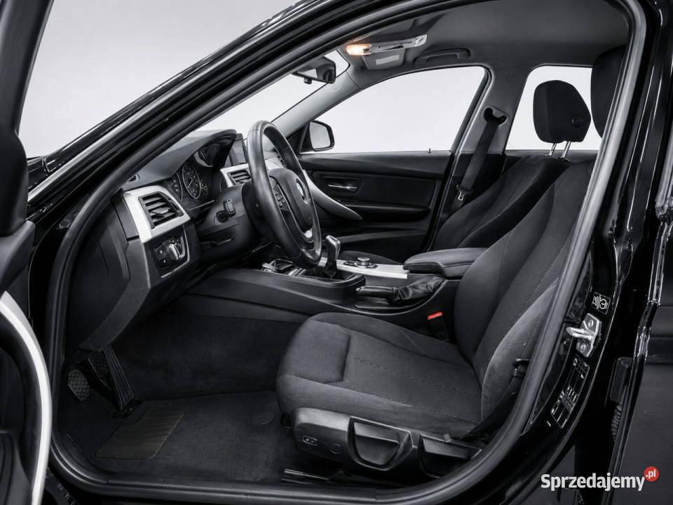 BMW 320 F30F31 2012 Sadlno