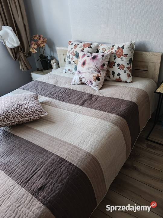 Narzuta na łóżko Rozmiar 200x220 Pościel i koce Tychy
