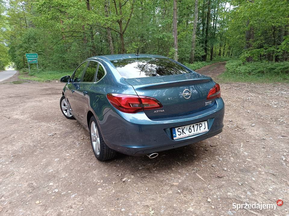 Opel Astra J 14B 140 LPG 201709 zadbana Astra Siewierz