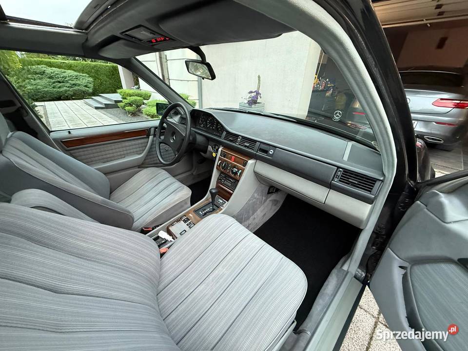 MercedesBenz W124 300E 1988 3000cm3 W124 Kraśnik